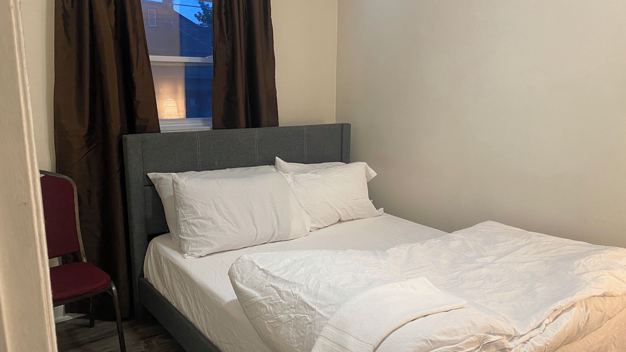 Photo of Bedroom in Bowmanville
