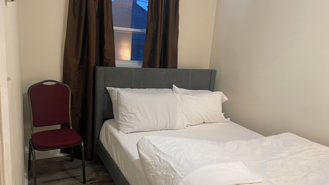 Photo of Bedroom in Bowmanville