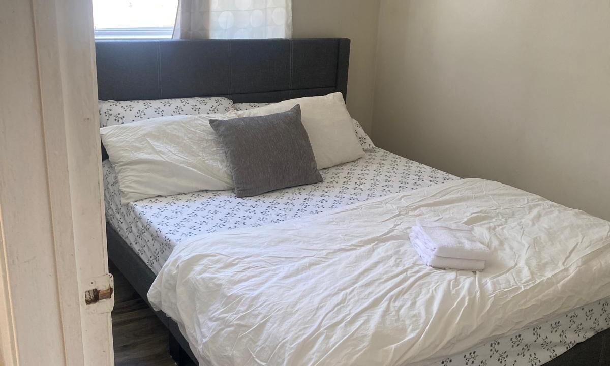 Photo of Bedroom in Bowmanville