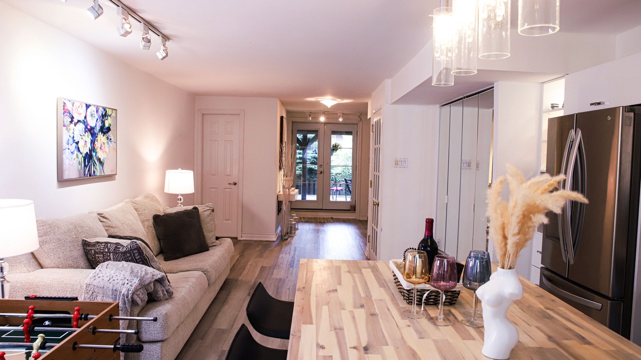 Photo of Livingroom in Newmarket
