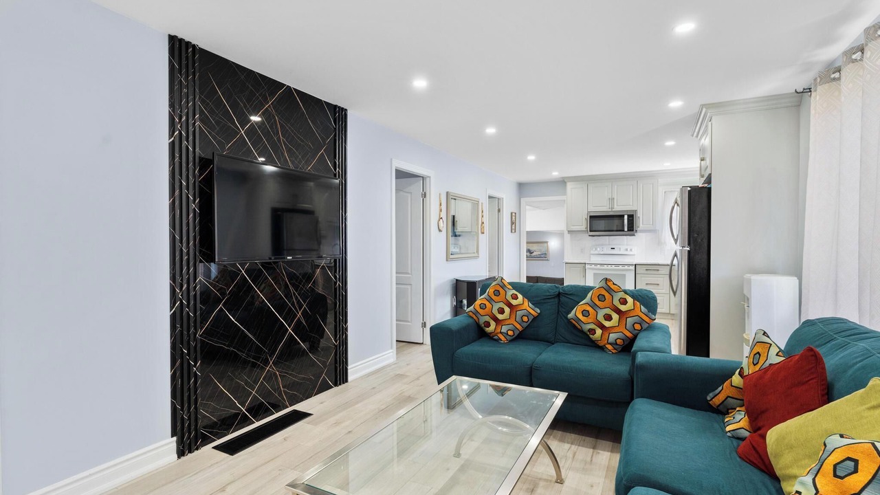 Photo of Livingroom in Port Colborne