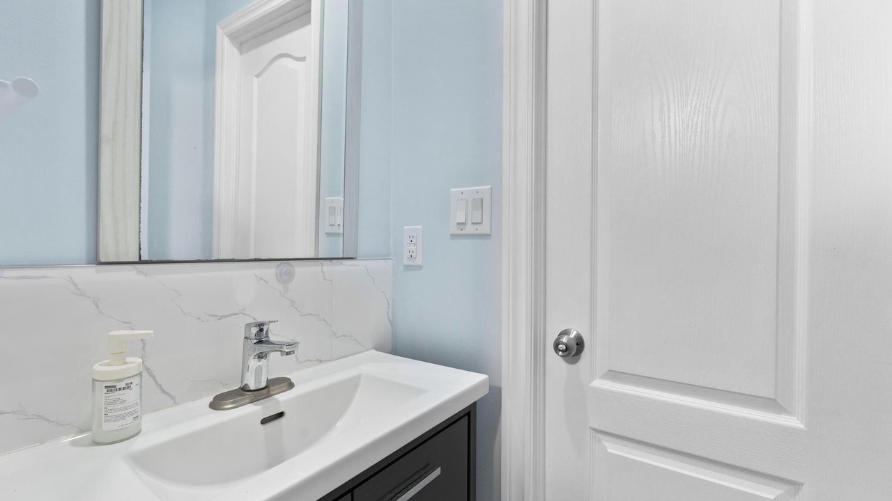 Photo of Bathroom in Port Colborne