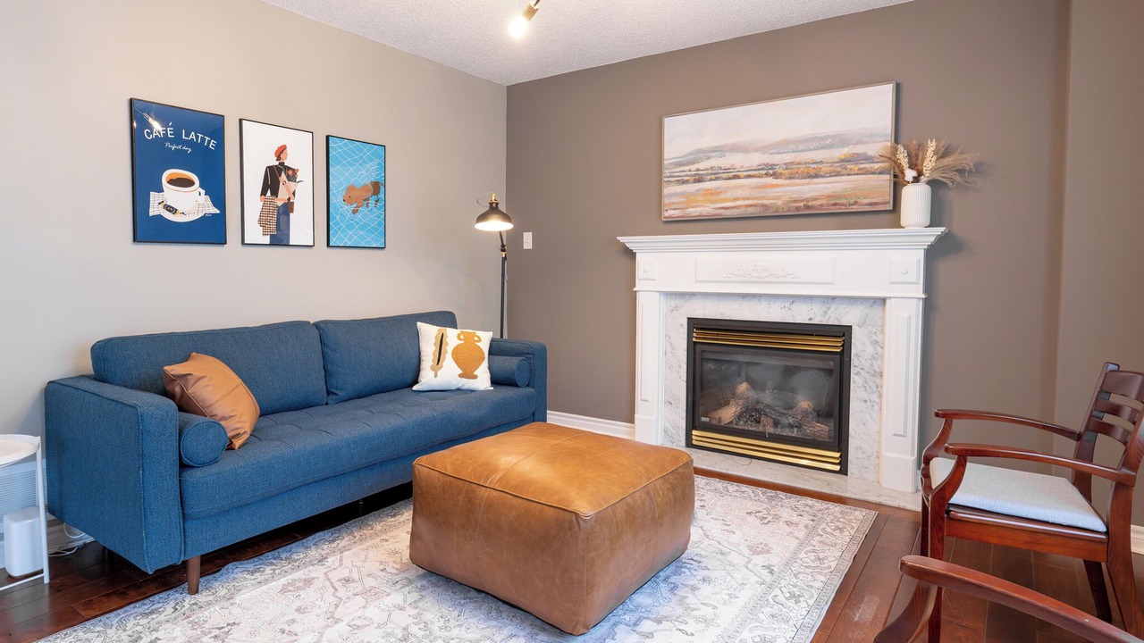 Photo of Livingroom in Barrie