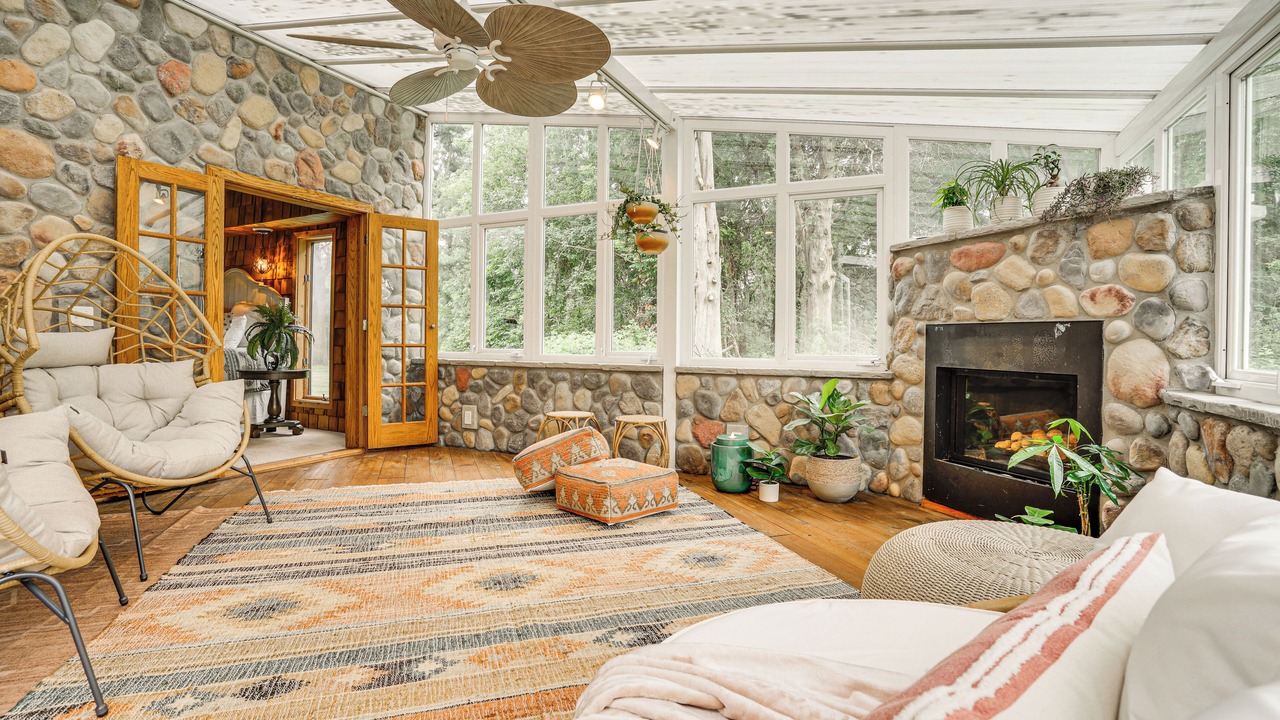 Photo of Livingroom in Lake Elmo