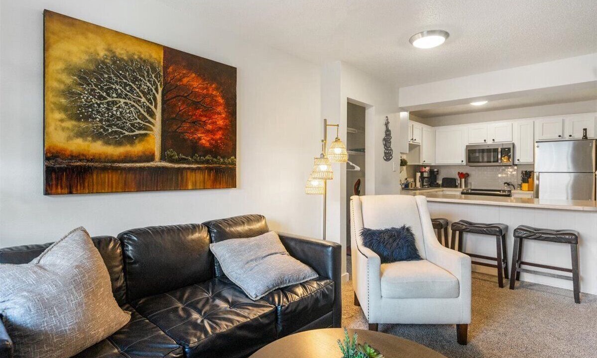 Photo of Livingroom in St. Cloud