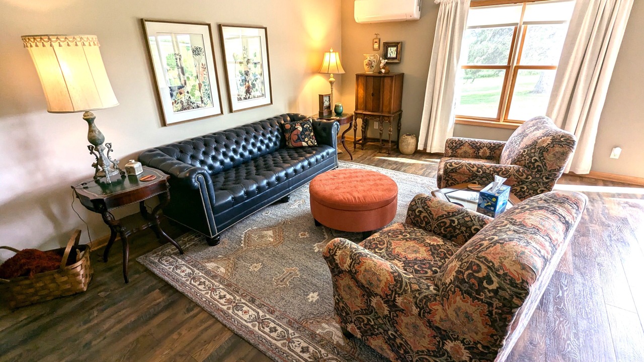 Photo of Livingroom in Rochester