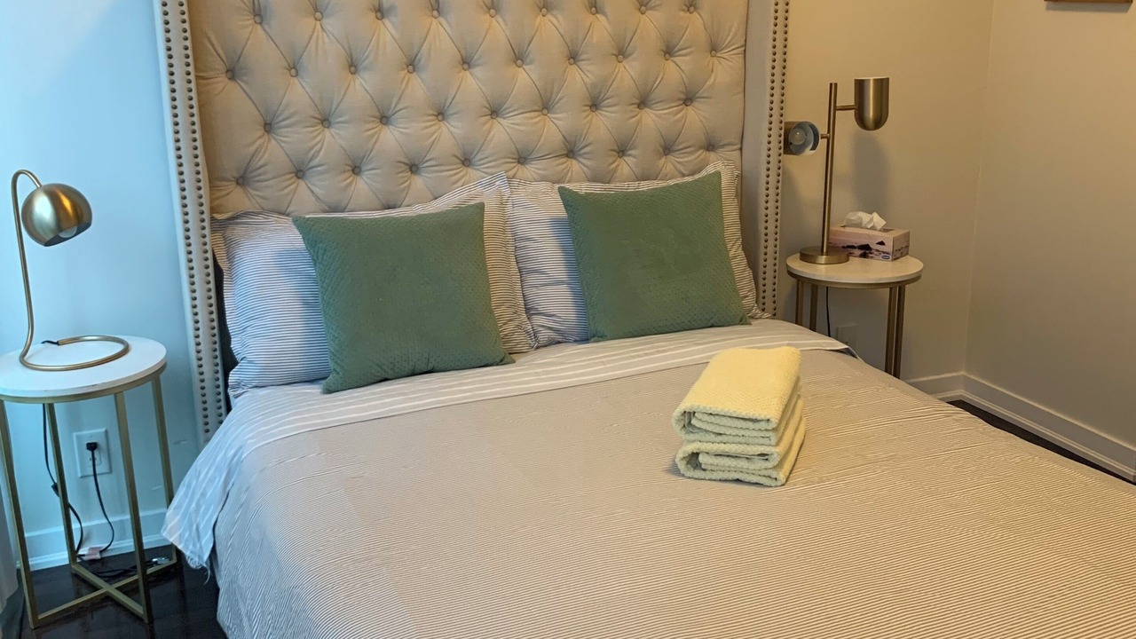 Photo of Bedroom in Toronto Entertainment District