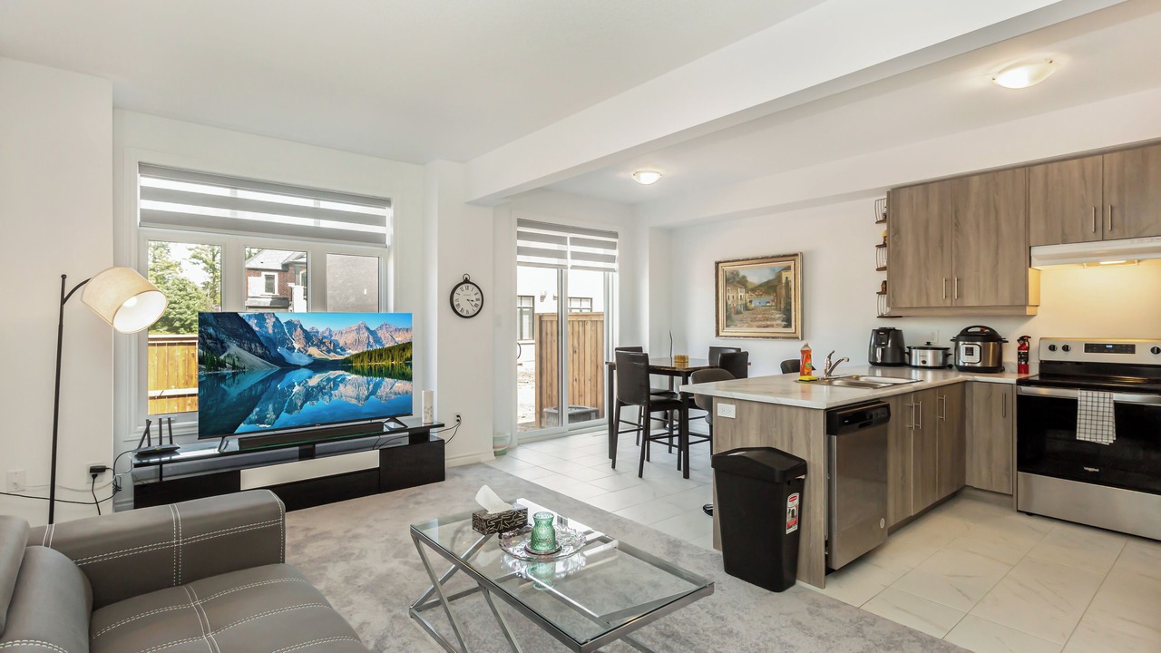 Photo of Livingroom in Niagara Falls