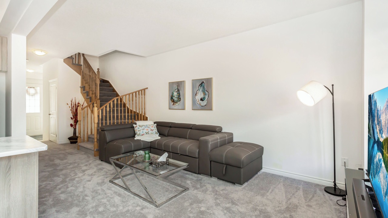 Photo of Livingroom in Niagara Falls