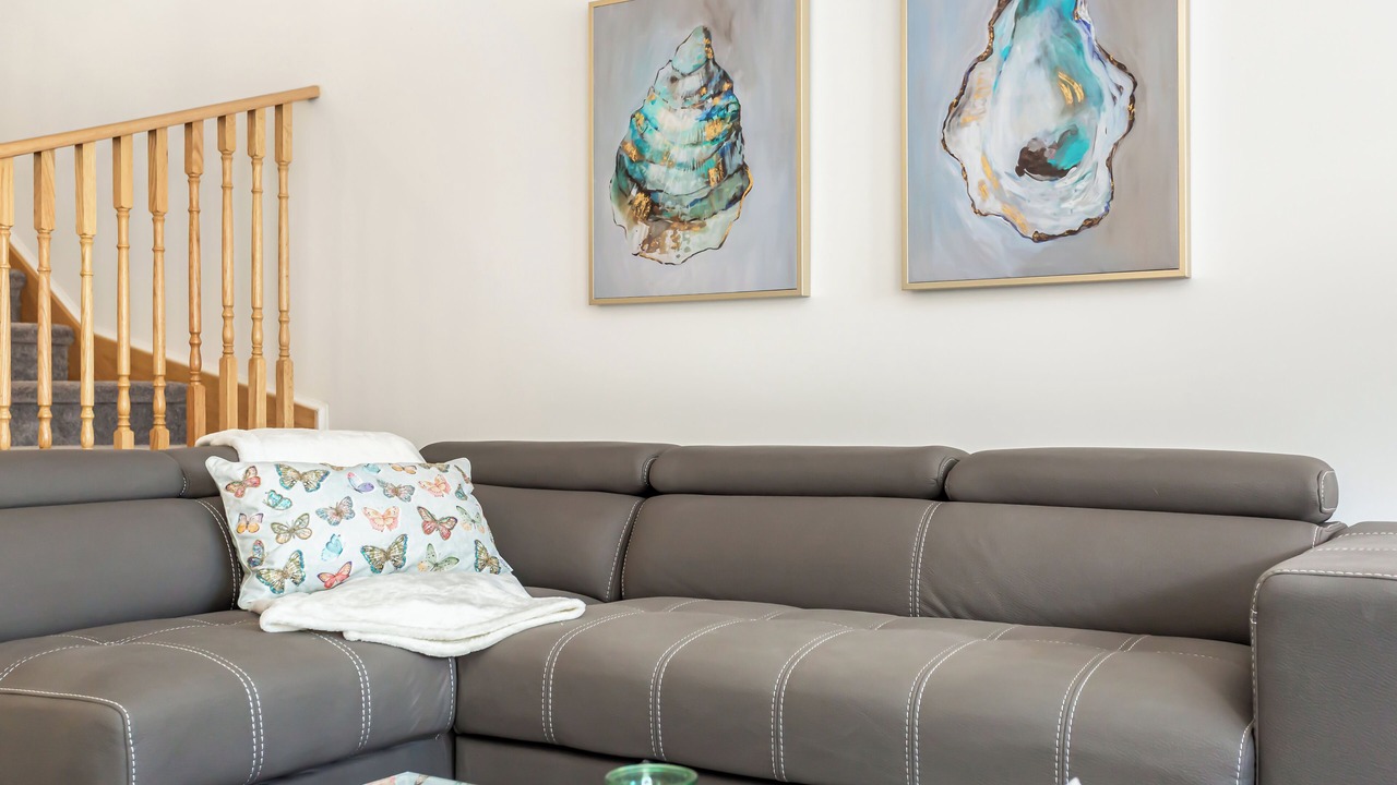 Photo of Livingroom in Niagara Falls
