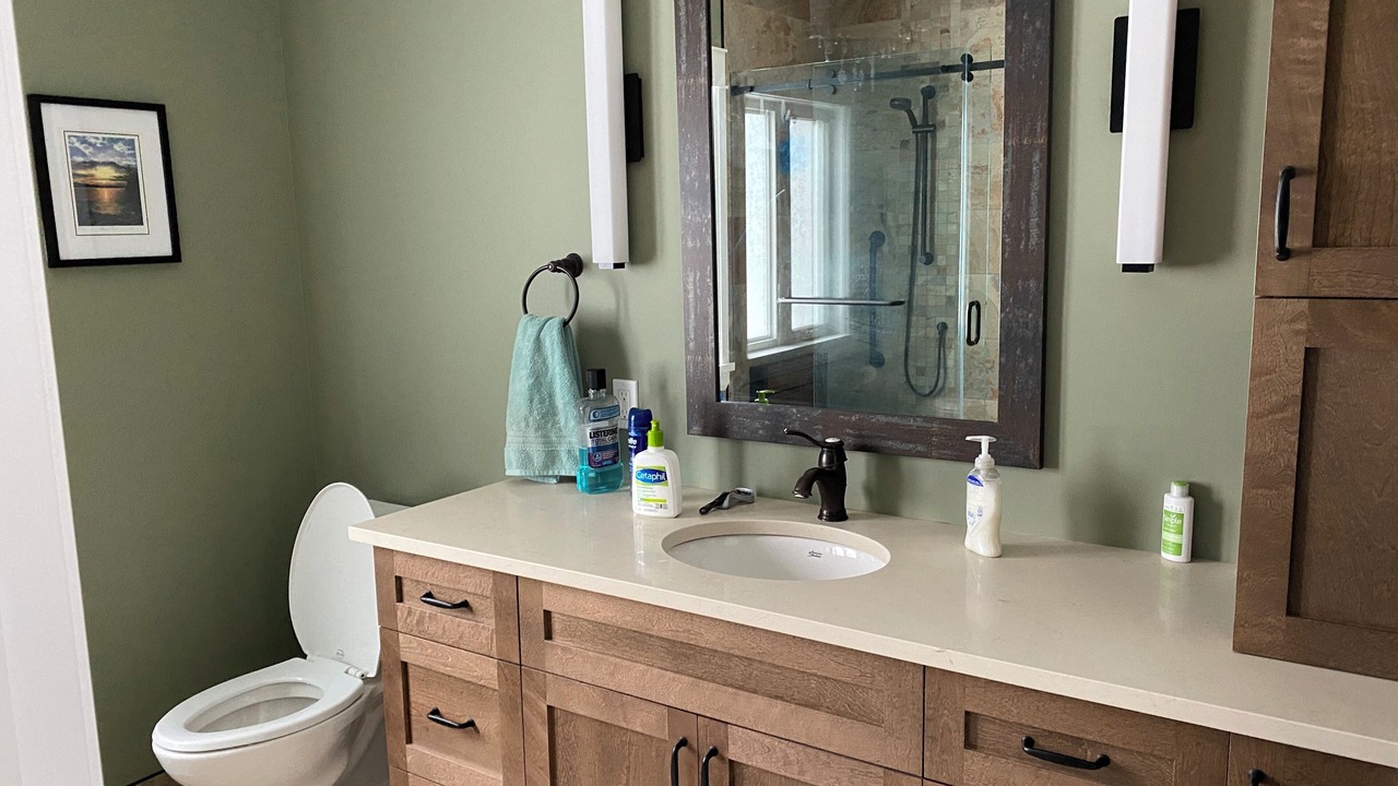 Photo of Bathroom in Rideau Lakes