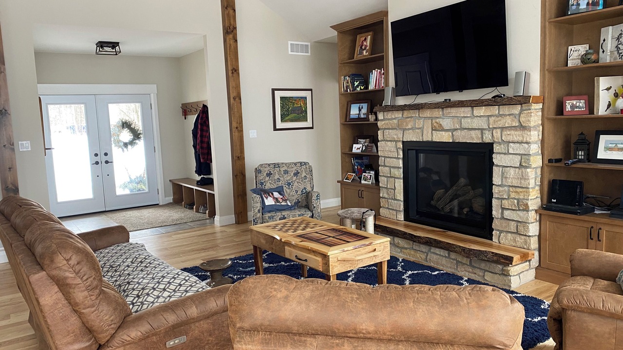 Photo of Livingroom in Rideau Lakes