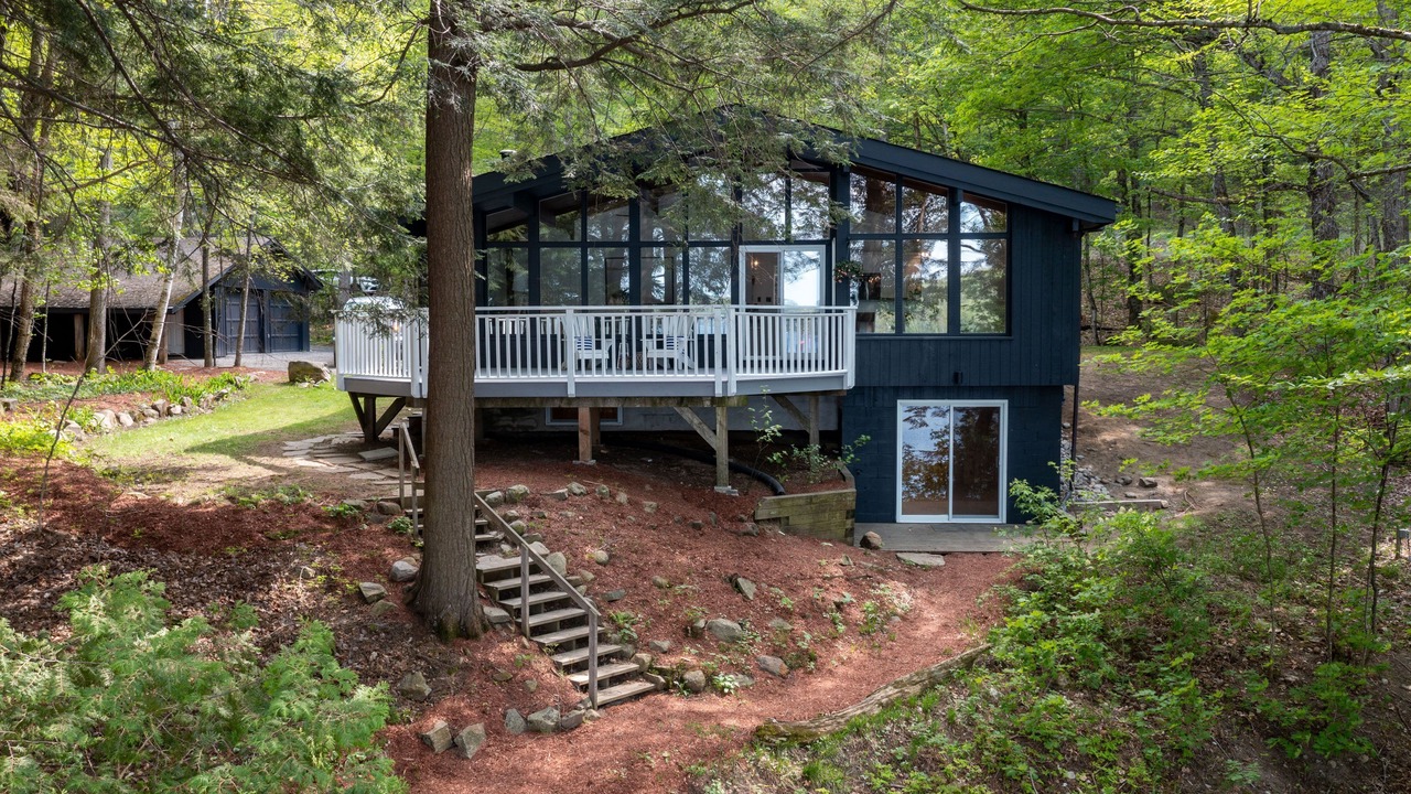 Photo of Outdoor in Lake of Bays