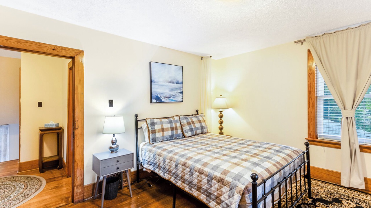 Photo of Bedroom in Manitoulin District