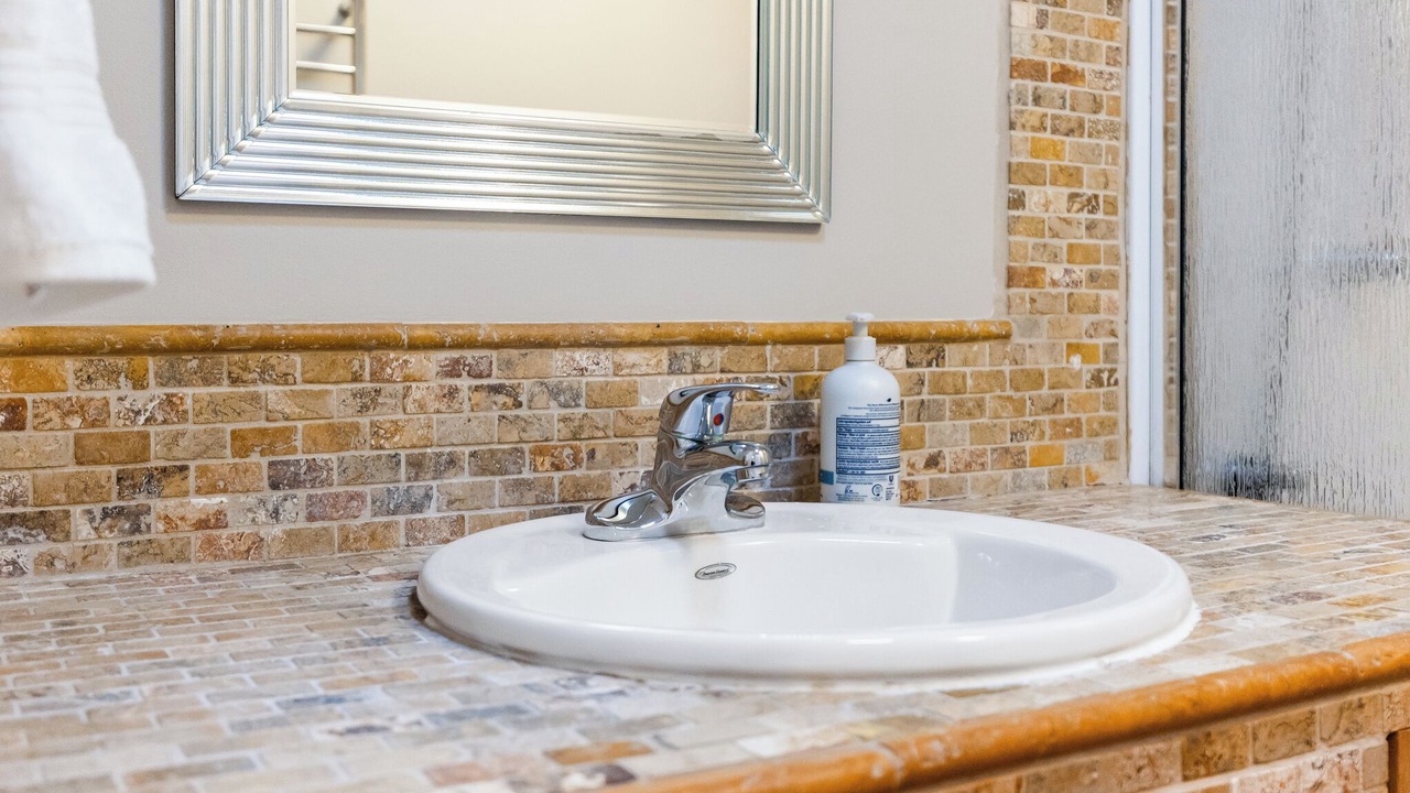 Photo of Bathroom in Manitoulin District