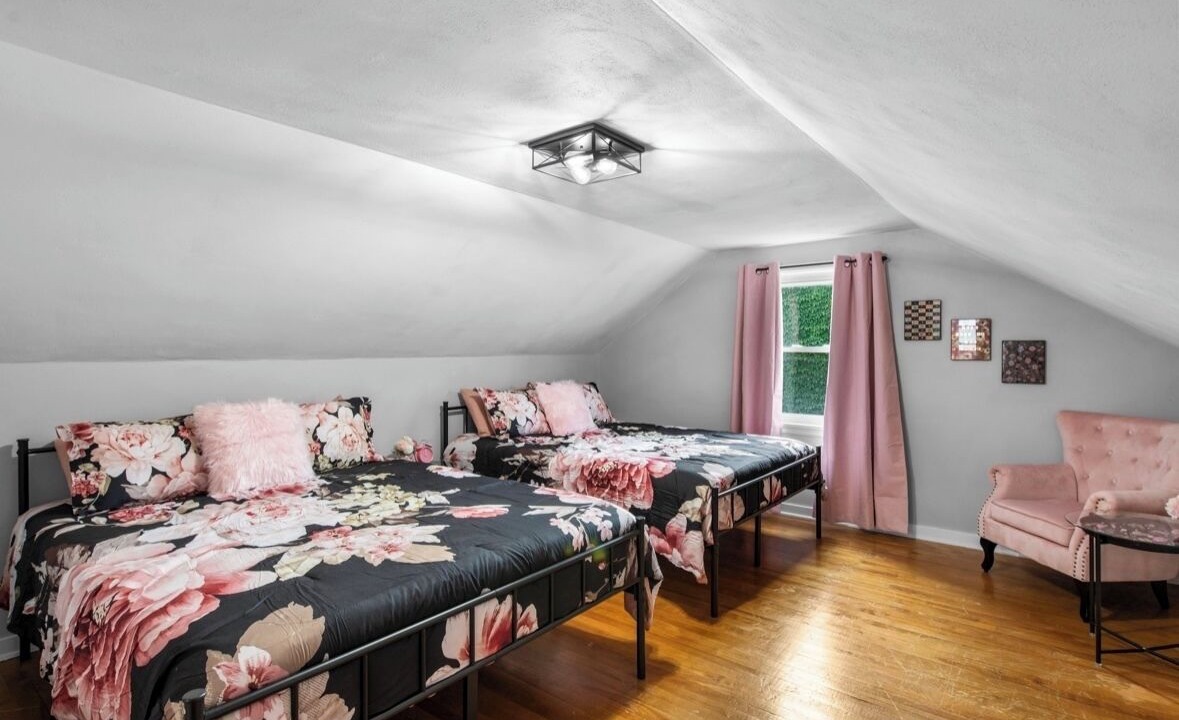 Photo of Bedroom in Anoka