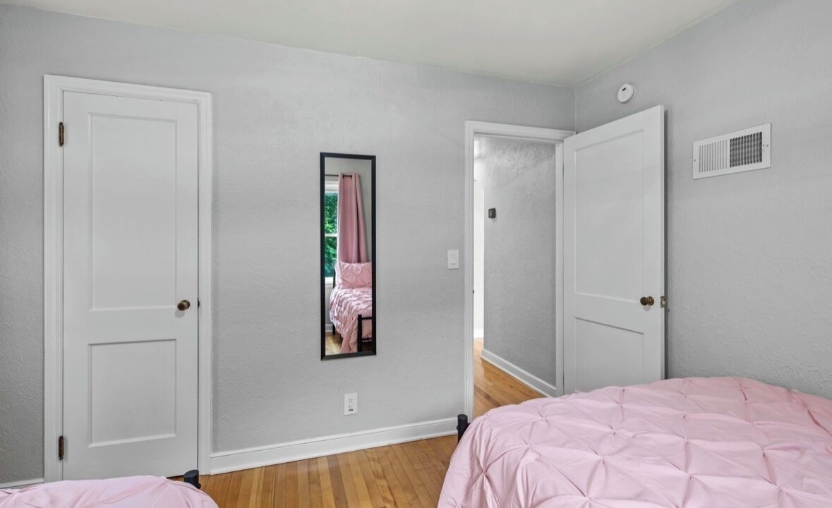 Photo of Bedroom in Anoka