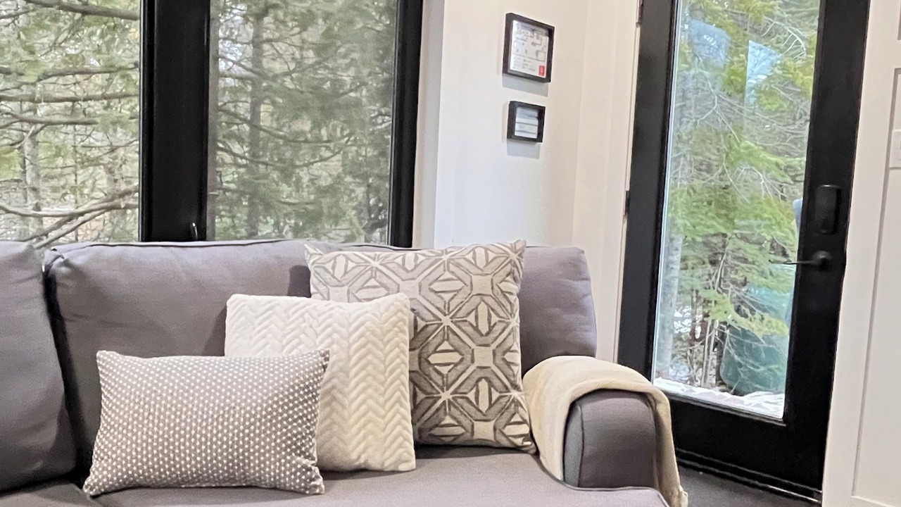 Photo of Livingroom in Tobermory