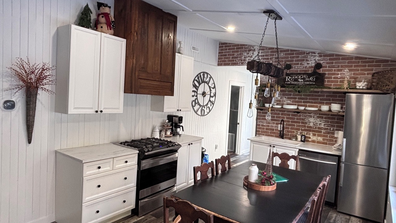 Photo of Kitchen in Tobermory