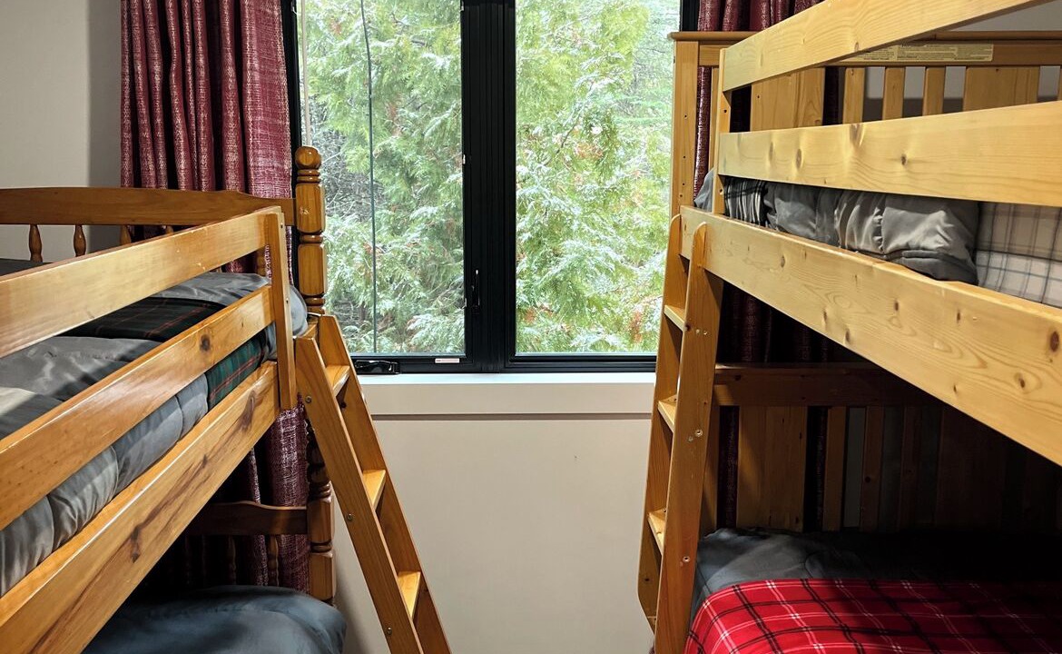 Photo of Bedroom in Tobermory