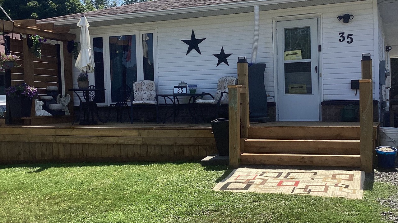 Photo of Patio Balcony in Algoma District