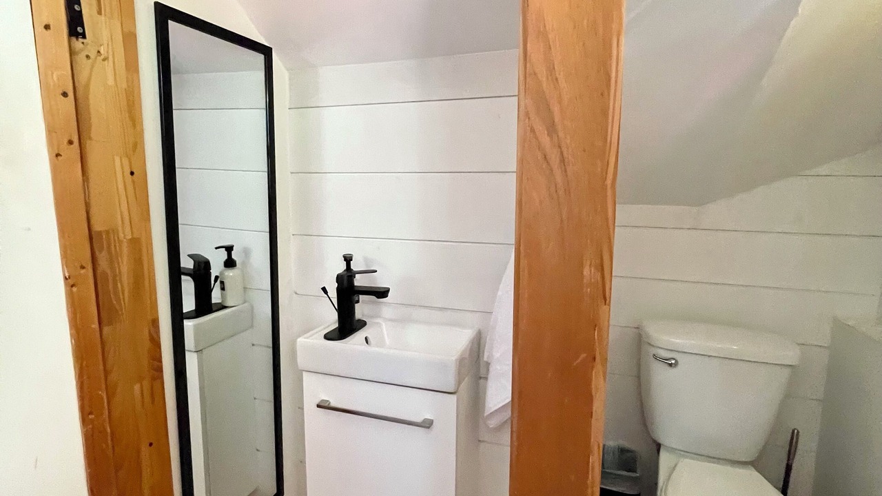 Photo of Bathroom in Tweed
