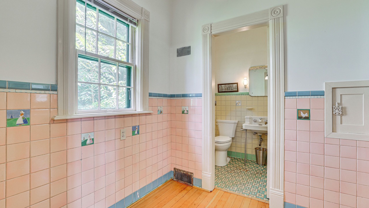 Photo of Bathroom in Winona