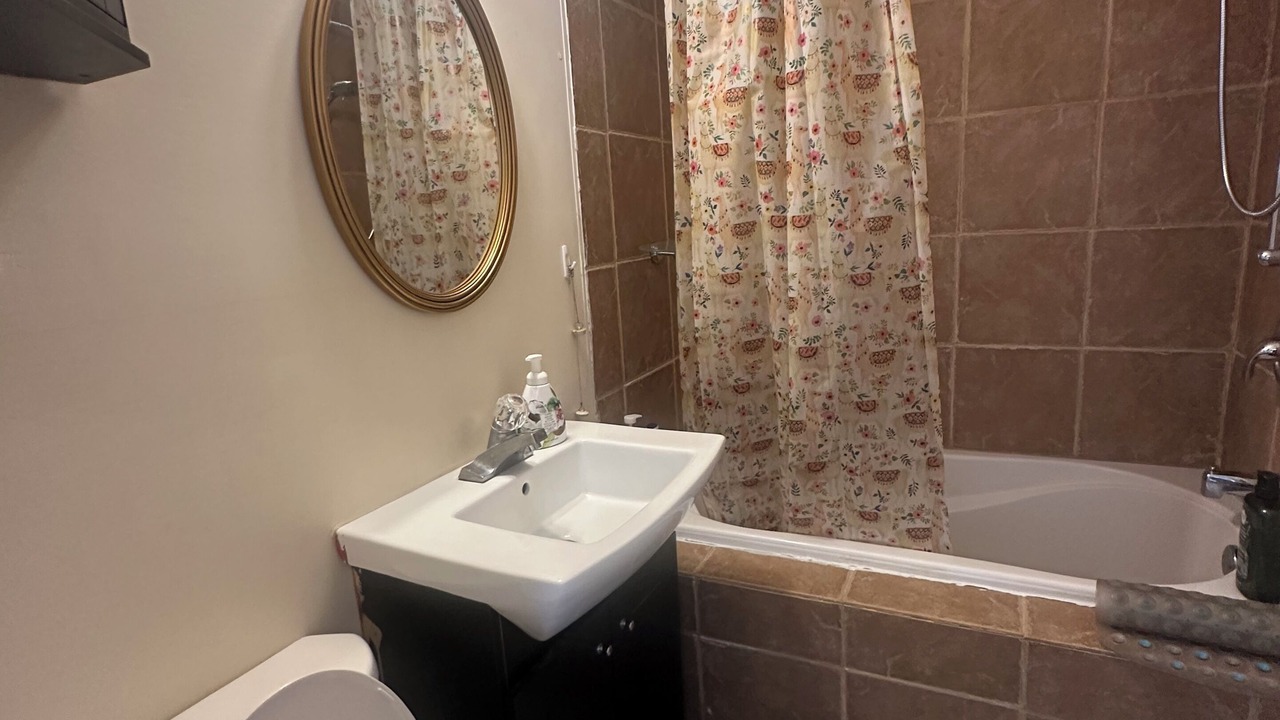 Photo of Bathroom in Seeleys Bay