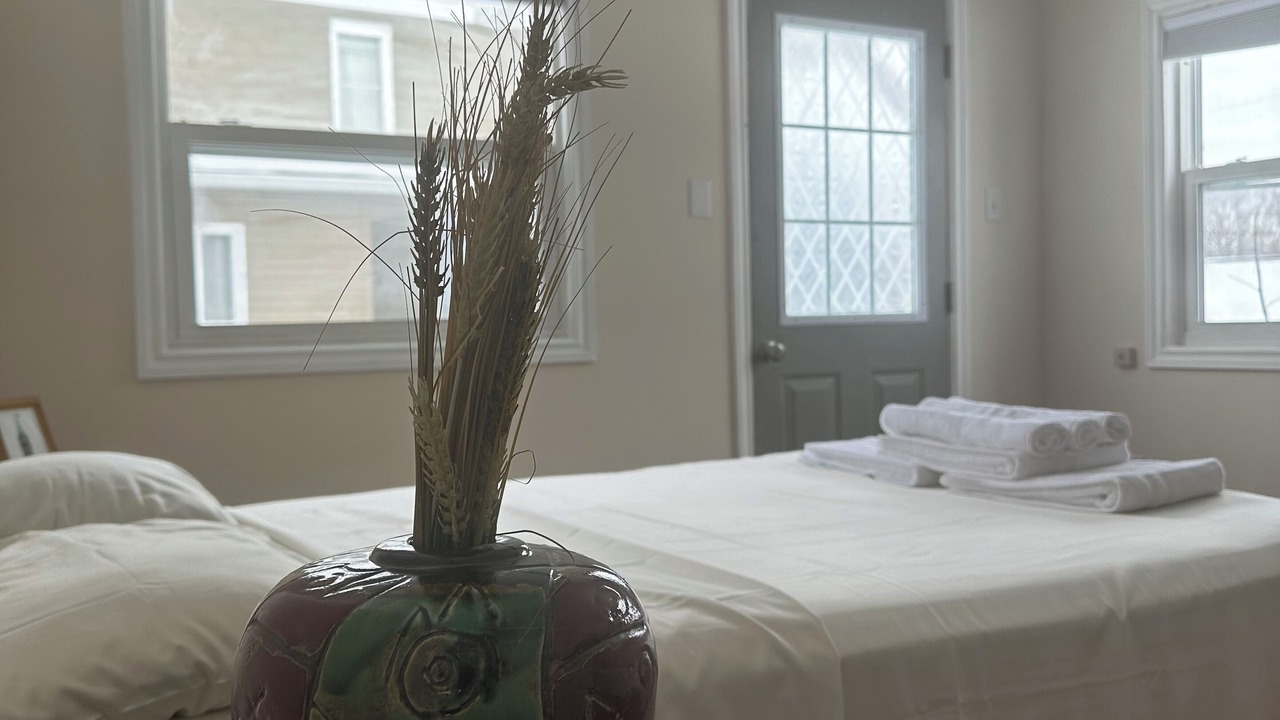 Photo of Bedroom in Seeleys Bay