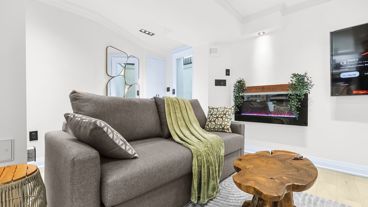 Photo of Livingroom in Whitby