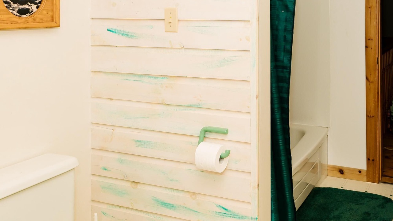 Photo of Bathroom in Haliburton