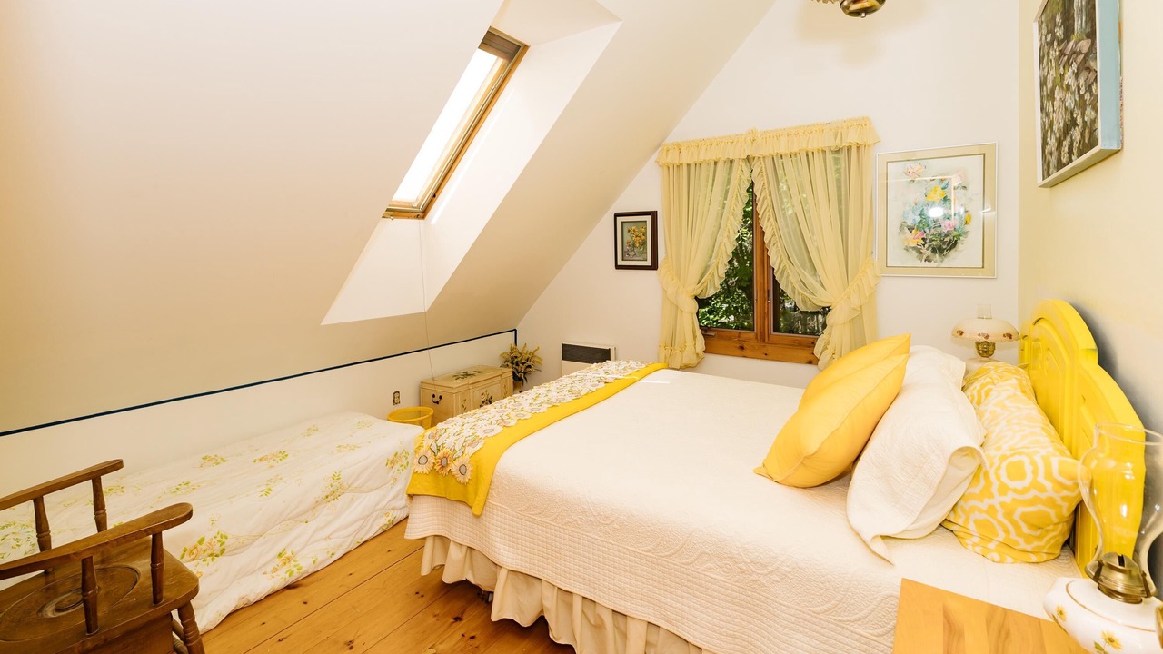 Photo of Bedroom in Haliburton