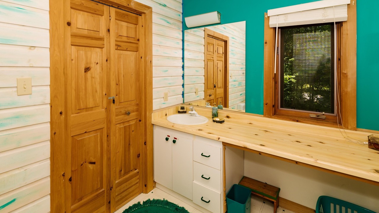 Photo of Bathroom in Haliburton