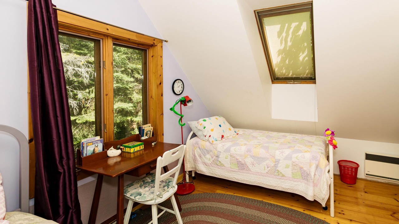 Photo of Bedroom in Haliburton