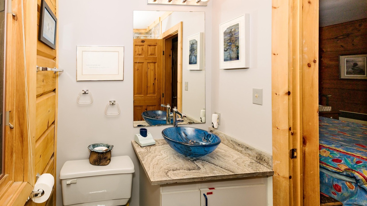 Photo of Bathroom in Haliburton