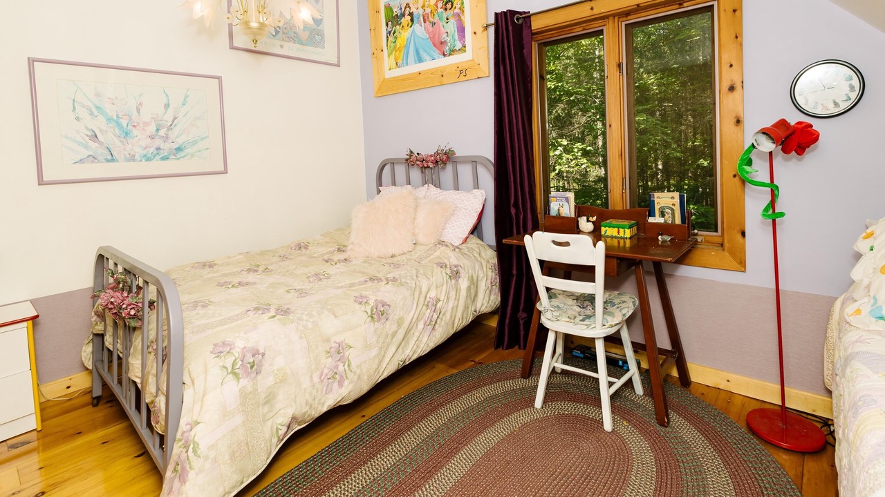 Photo of Bedroom in Haliburton
