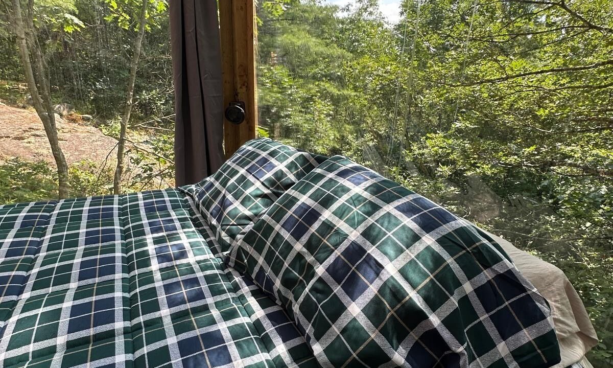 Photo of Bedroom in Washago