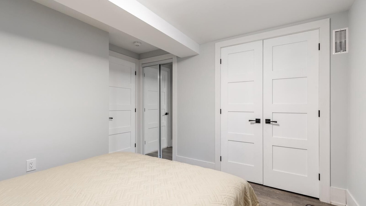 Photo of Bedroom in Little Italy