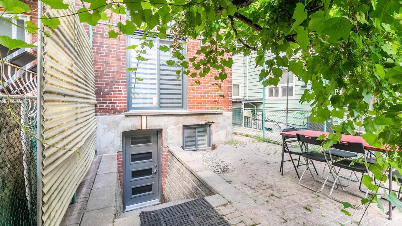 Photo of Outdoor in Little Italy