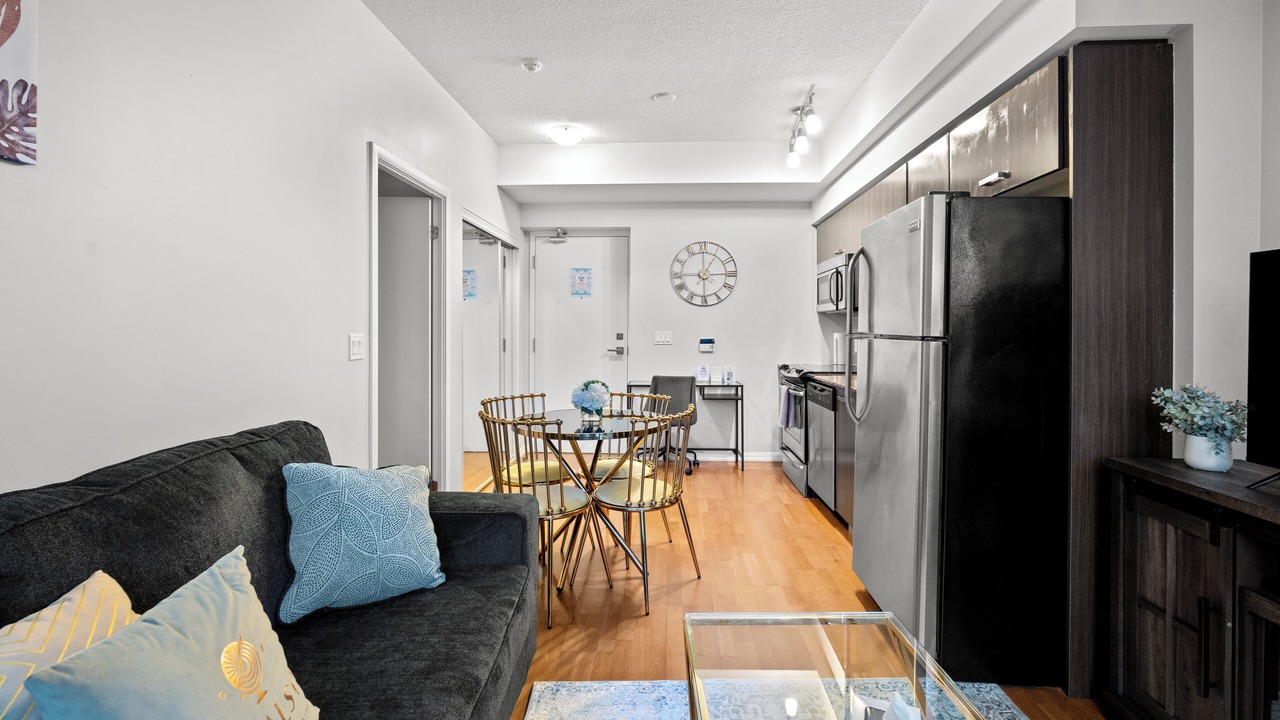 Photo of Livingroom in Bay Cloverhill