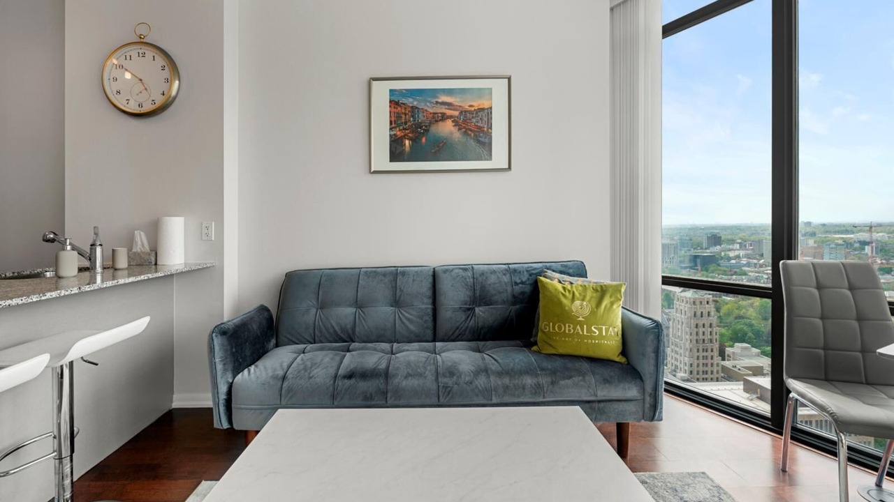 Photo of Livingroom in Bay Cloverhill