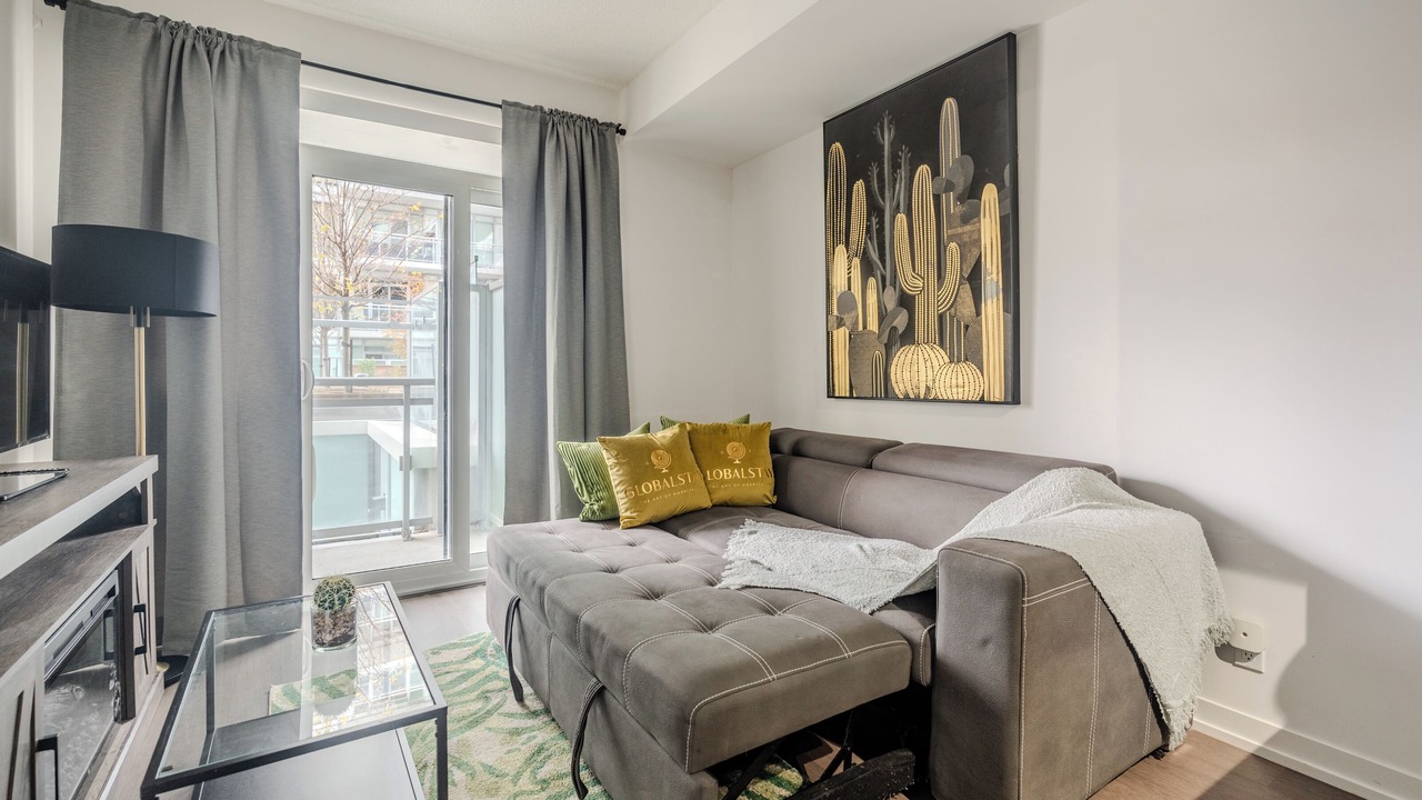 Photo of Livingroom in Mount Pleasant West