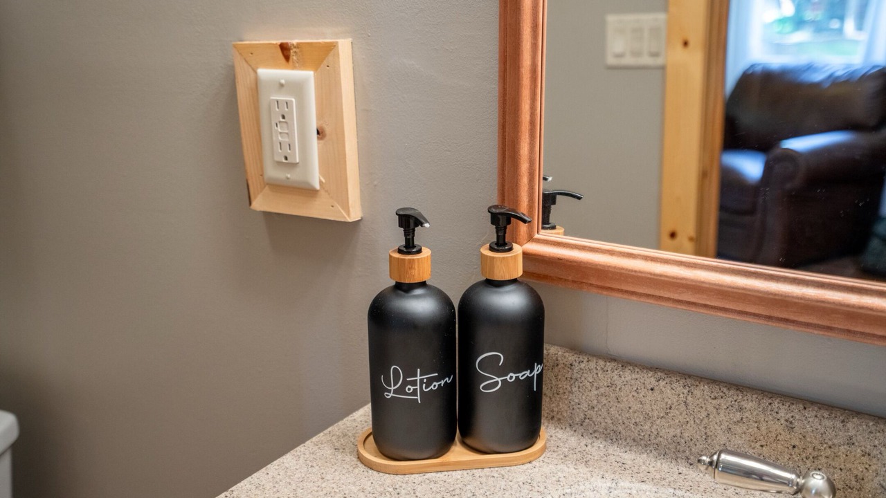 Photo of Bathroom in Backus