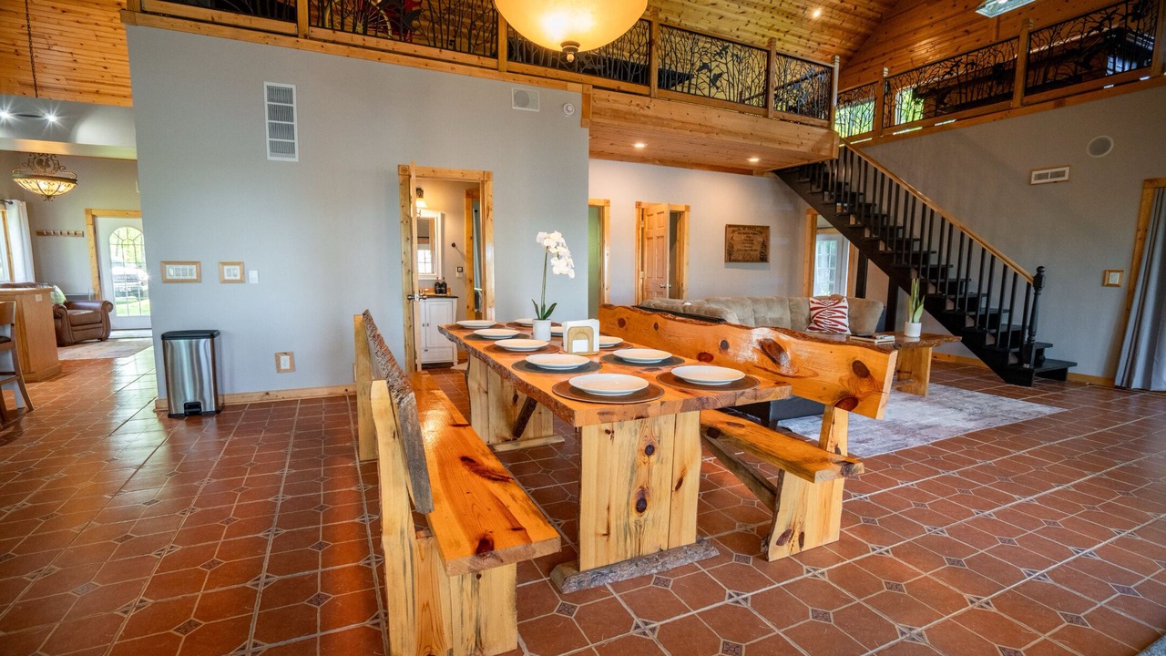 Photo of Bedroom in Backus