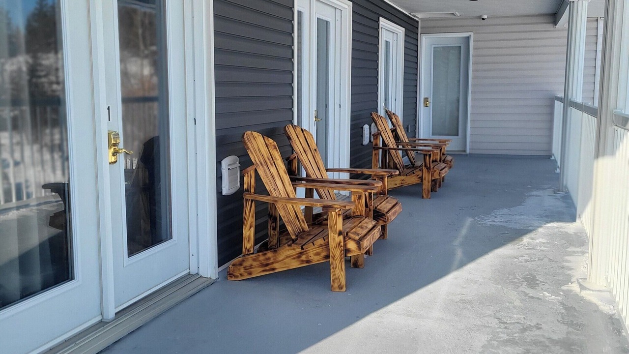 Photo of Patio Balcony in Timiskaming District