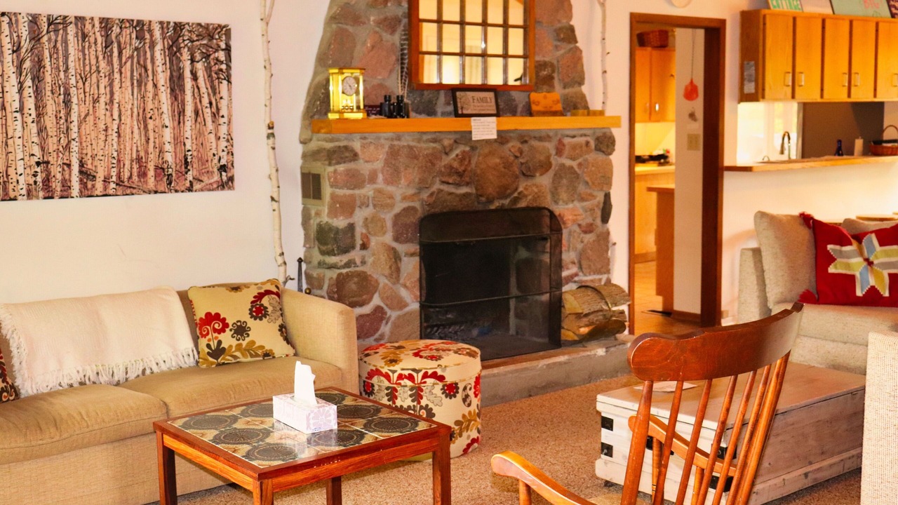 Photo of Livingroom in Bailieboro