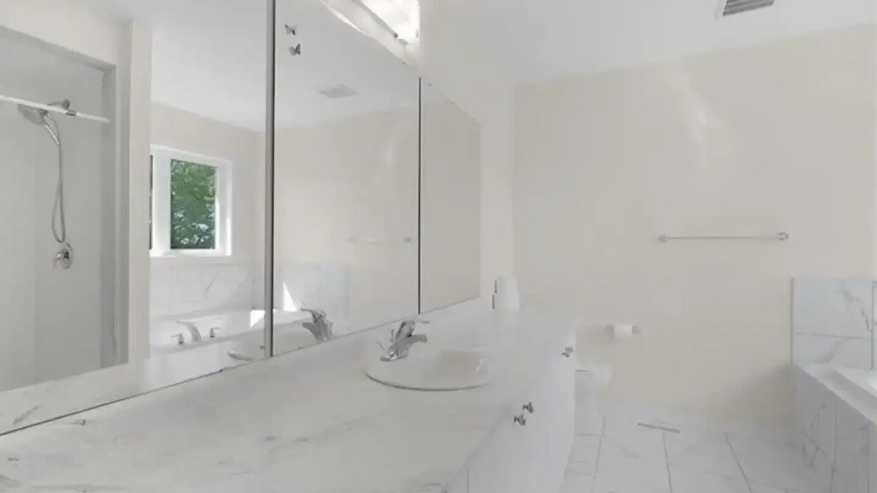 Photo of Bathroom in Hagersville