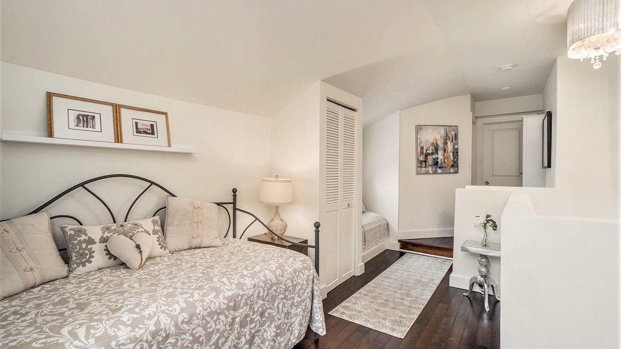 Photo of Bedroom in Byward Market - Parliament Hill