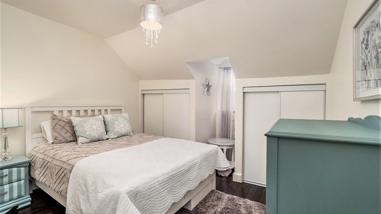 Photo of Bedroom in Byward Market - Parliament Hill