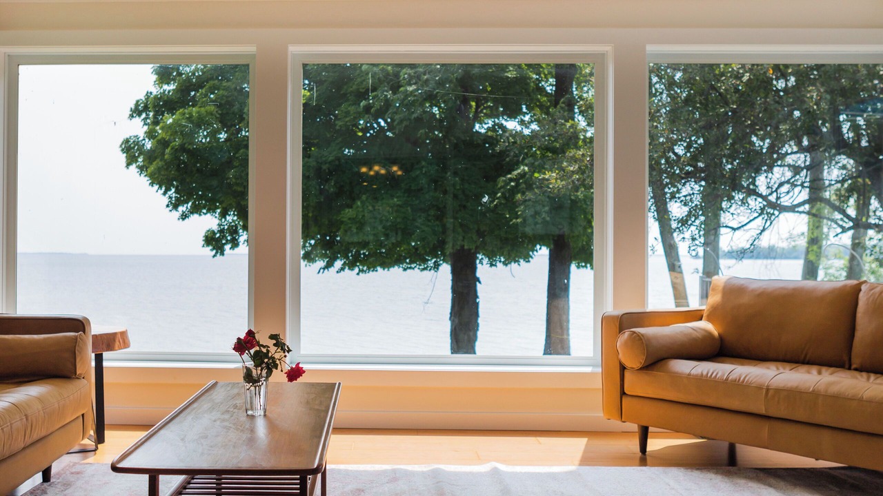 Photo of Livingroom in Waupoos